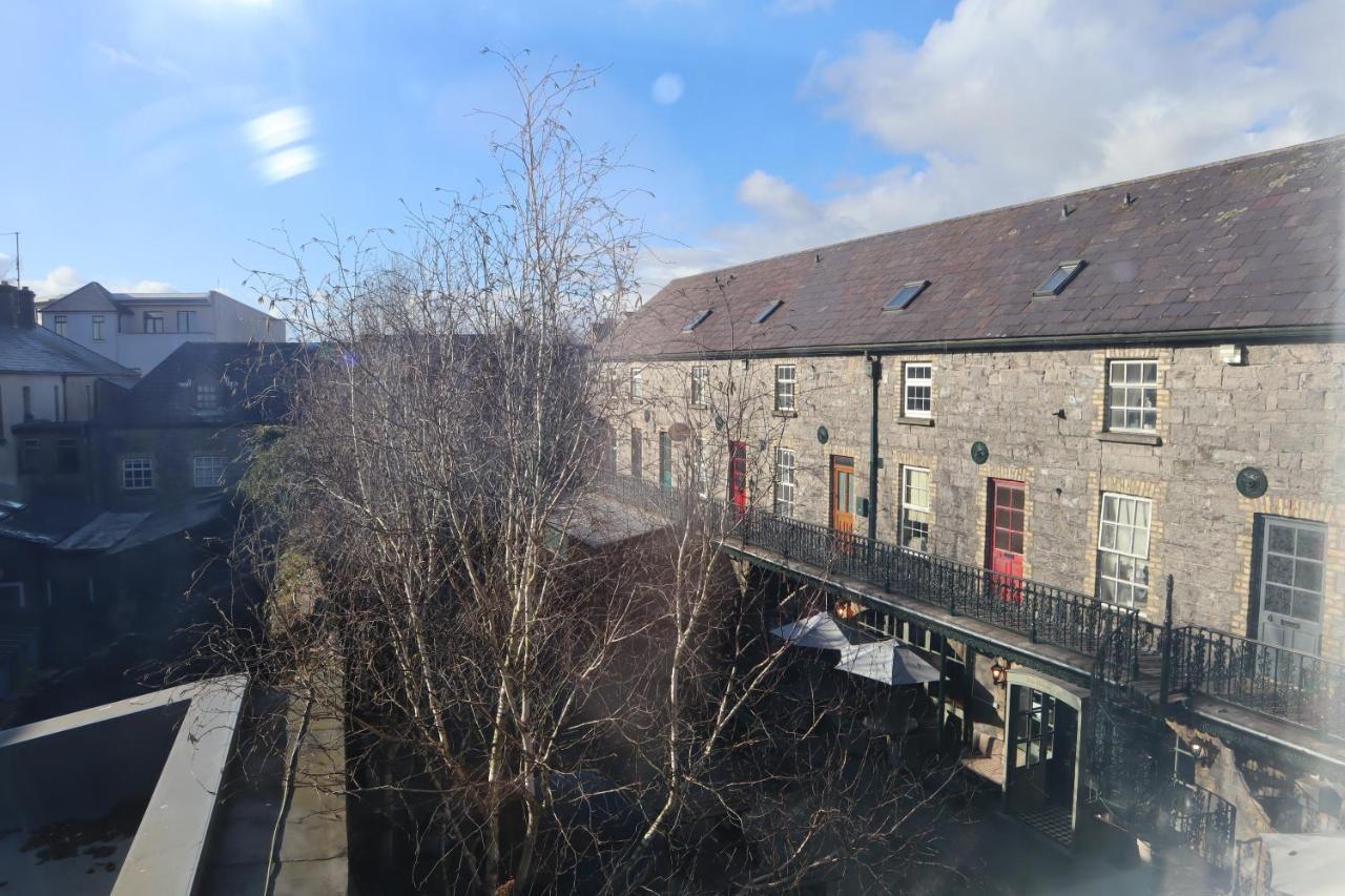 The Lodge Ballina Exterior foto